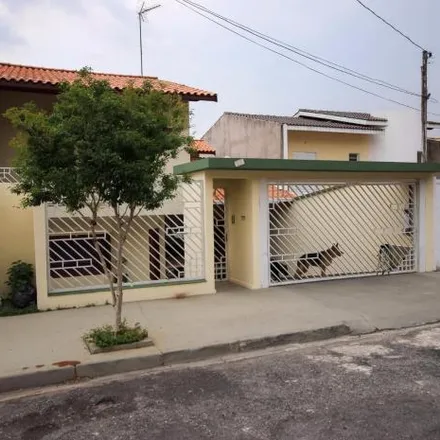 Buy this 3 bed house on Rua Trindade Acedo Paranhos in Jardim Europa, Bragança Paulista - SP