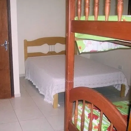 Rent this 3 bed house on Caraguatatuba