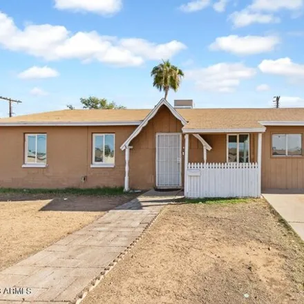 Rent this 5 bed house on 3307 North 59th Avenue in Phoenix, AZ 85033