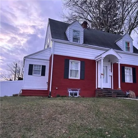 Buy this 3 bed house on 755 North May Street in Allentown, PA 18104