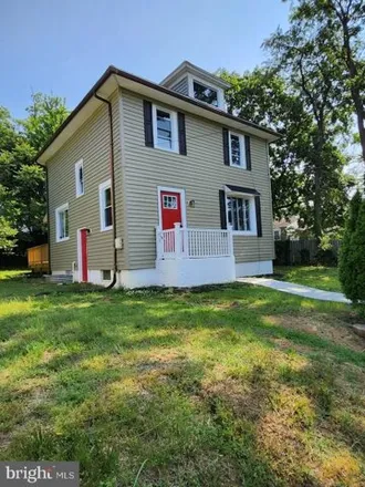 Buy this 4 bed house on 720 Glenwood Street in Annapolis, MD 21401