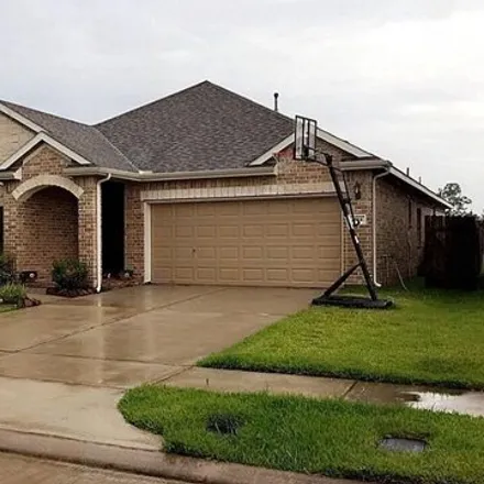 Rent this 3 bed house on 4083 Windmill Creek Drive in Fort Bend County, TX 77407
