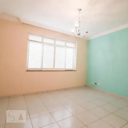 Rent this 3 bed apartment on Rua 104 in Setor Sul, Goiânia - GO