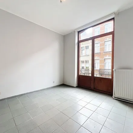 Rent this 1 bed apartment on Institut Redouté-Peiffer in Avenue Marius Renard - Marius Renardlaan 1, 1070 Anderlecht