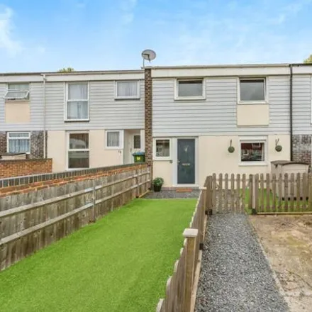 Buy this 4 bed townhouse on 53 Orion Close in Southampton, SO16 8BN