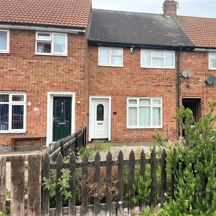 Buy this 3 bed townhouse on Brodsworth Street in Hull, HU8 7SP