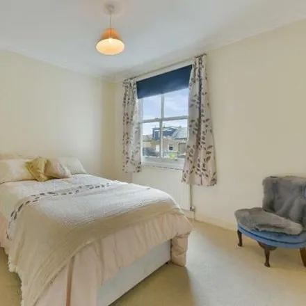 Image 7 - Cowper Road, London, SW19 1AB, United Kingdom - Townhouse for sale