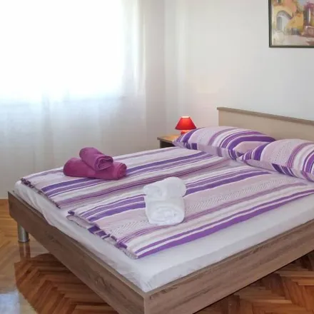 Rent this 2 bed apartment on 51250 Novi Vinodolski