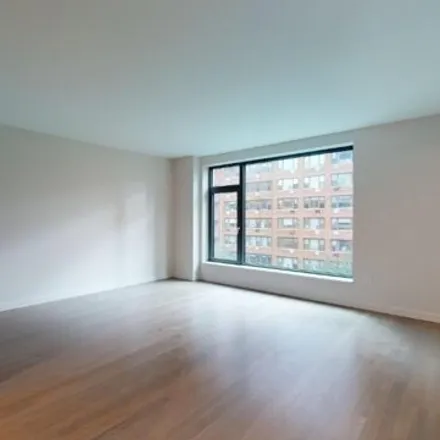 Image 2 - 511 East 86th Street, New York, NY 10128, USA - Apartment for rent
