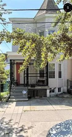 Buy this studio house on 2958 Briggs Avenue in New York, NY 10458