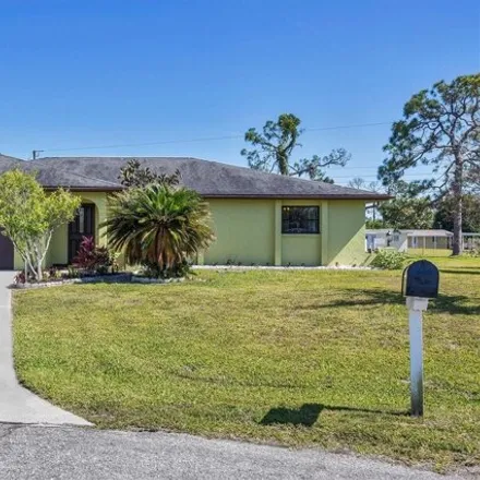 Buy this 3 bed house on 12399 Veronese Street in Sarasota County, FL 34287