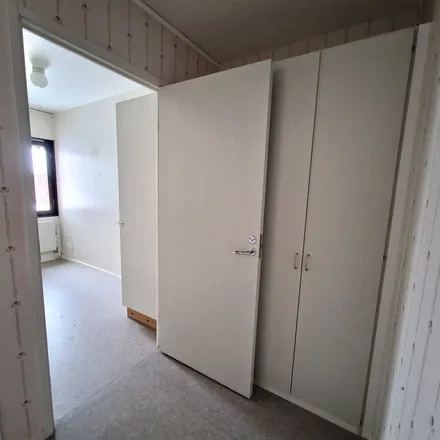 Rent this 2 bed apartment on Sofiavägen in 917 31 Dorotea, Sweden