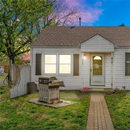 Buy this 2 bed house on East King Street North in Tulsa, OK 74115