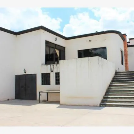 Buy this 3 bed house on Boulevard Villas del Mesón in Delegaciön Santa Rosa Jáuregui, 76100 Juriquilla