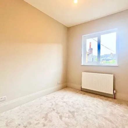 Rent this 3 bed townhouse on Warner Road in Sheffield, S6 4FT