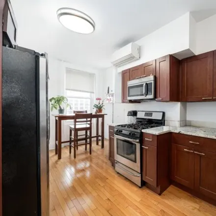 Image 4 - 202 Jefferson Street, Hoboken, NJ 07030, USA - House for rent