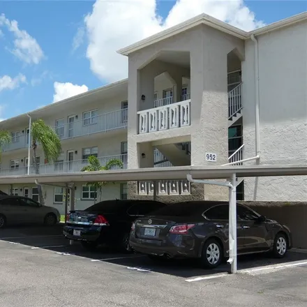 Buy this 1 bed condo on 960 Virginia Street in Palm Harbor, FL 34698