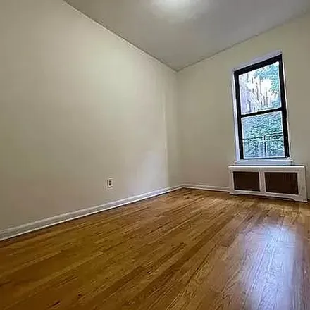 Rent this 1 bed apartment on 436 East 89th Street in New York, NY 10128