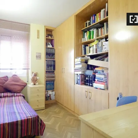 Rent this 4 bed room on Carrer del Cardenal Reig in 08001 Barcelona, Spain