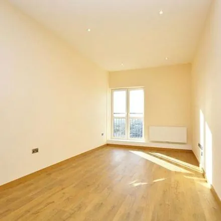 Rent this 2 bed apartment on Chadville Gardens in London, RM6 5TX
