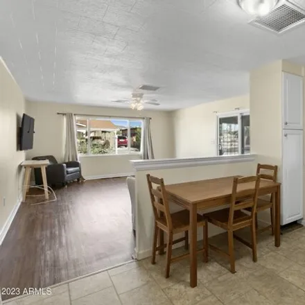 Image 4 - 1545 East Helena Drive, Phoenix, AZ 85022, USA - Apartment for sale