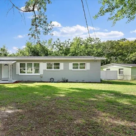 Buy this 4 bed house on 3008 East Altamont Avenue in Beverly Hills, Jacksonville