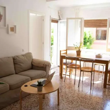 Image 2 - Dia, Carrer de Sant Antoni, 09870 Sant Joan Despí, Spain - Apartment for rent
