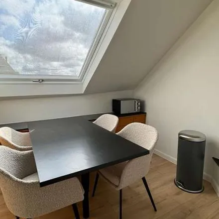 Rent this 1 bed apartment on Rue Royale - Koningsstraat 304 in 1210 Saint-Josse-ten-Noode - Sint-Joost-ten-Node, Belgium