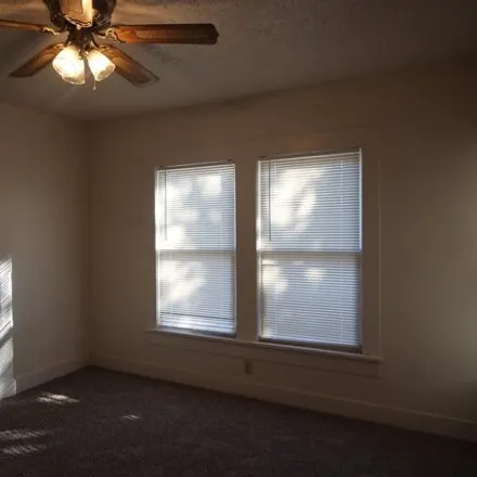 Image 4 - 808 S Robertson Ave Apt C, Tyler, Texas, 75701 - House for rent