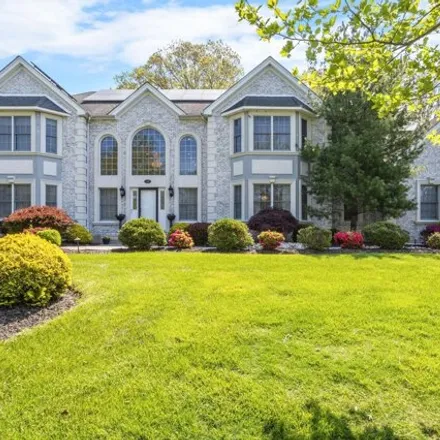 Buy this 5 bed house on 18 Wynwood Drive in Golf View Manor, West Windsor