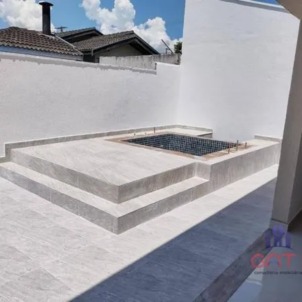 Buy this 3 bed house on Rua dos Andradas in Centro, Pindamonhangaba - SP