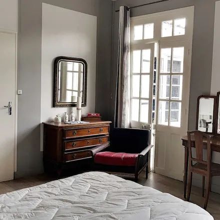 Rent this 5 bed house on 85160 Saint-Jean-de-Monts