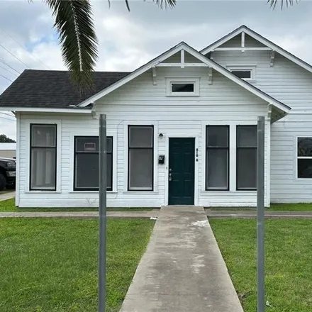 Rent this 2 bed house on 416 West 4th Street in Dodd Colonia, Sinton