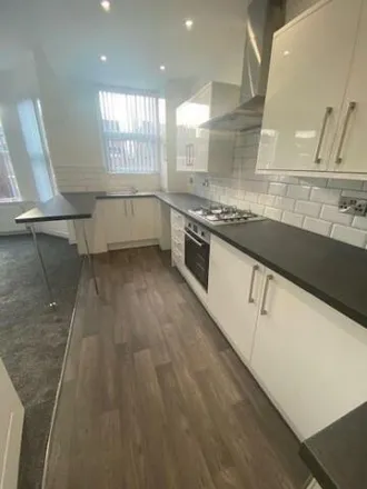 Image 3 - Central Road, Manchester, M20 4YD, United Kingdom - Apartment for rent