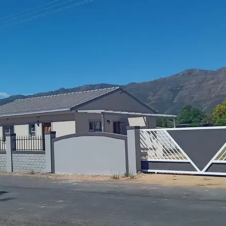 Rent this 2 bed townhouse on Voortrekker Street in Bergrivier Ward 1, Bergrivier Local Municipality