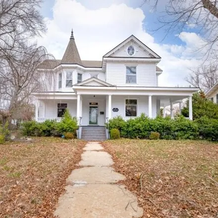 Image 1 - 289 Franklin Street, South Hill, VA 23970, USA - House for sale