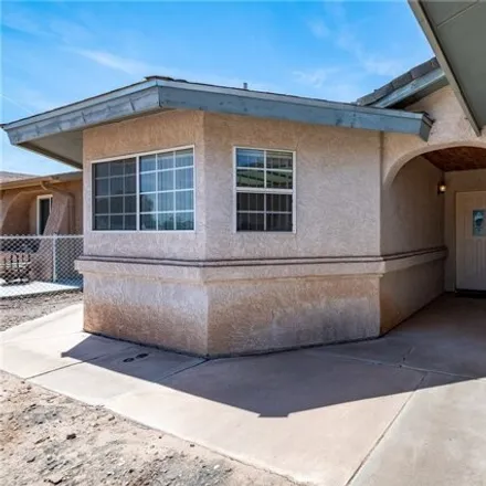 Image 8 - 8053 Aspen Drive, Mohave Valley, AZ 86440, USA - House for sale