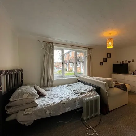 Image 4 - Nideggen Close, Thatcham, RG19 4HS, United Kingdom - Apartment for rent