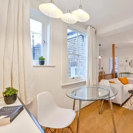 Rent this 2 bed apartment on Ovanna Mews in De Beauvoir Town, London