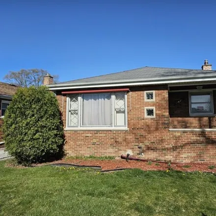 Buy this 3 bed house on 15673 Drexel Avenue in Dolton, IL 60419