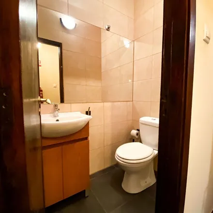 Rent this 2 bed apartment on Edifício Oceanus in OitoEmPonto, Rua de Tânger