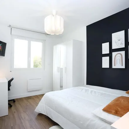 Rent this 1 bed apartment on 8 Rue du Périgord in 29200 Brest, France