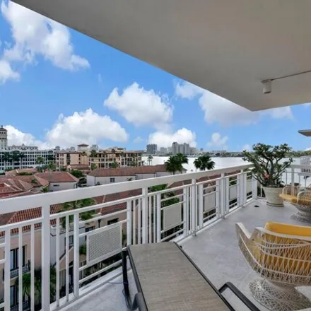 Buy this 1 bed condo on 355 Atlantic Avenue in Palm Beach, Palm Beach County