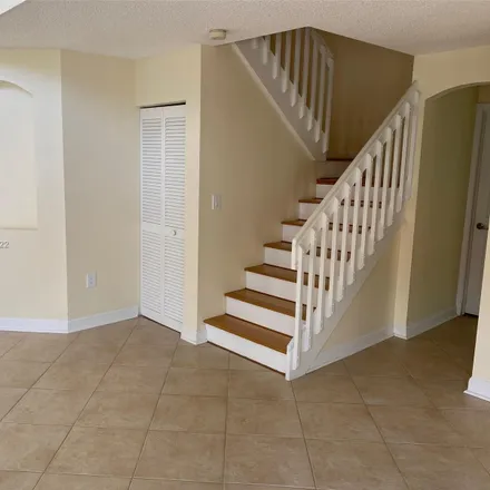 Image 9 - 1065 Weeping Willow Way, Hollywood, FL 33019, USA - Loft for sale
