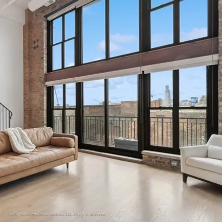 Image 3 - 50 East 26th Street, Chicago, IL 60616, USA - Condo for sale