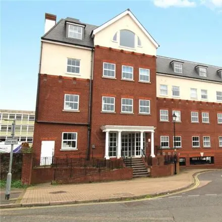 Buy this 1 bed apartment on Farfield House in Little Victoria Street, Basingstoke