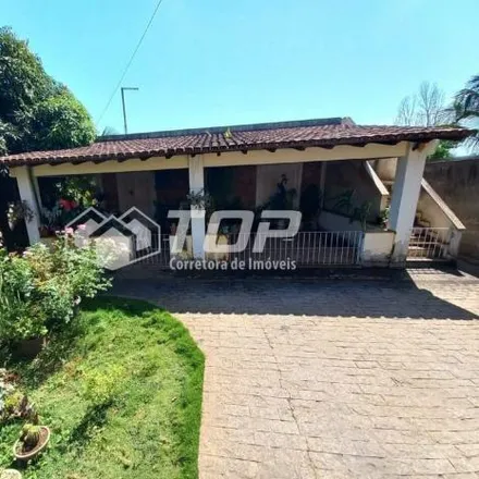 Buy this 3 bed house on Rua José Clesio Moreno Júnior in São Lucas, Cachoeiro de Itapemirim - ES
