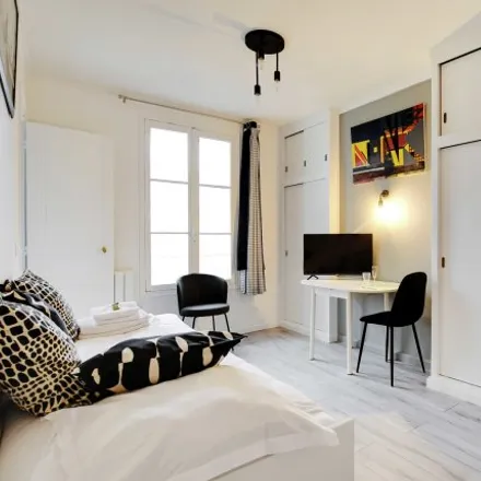 Image 3 - Paris, 7th Arrondissement, IDF, FR - Room for rent