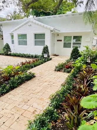 Rent this 3 bed house on 1584 Southeast 1st Street in Fort Lauderdale, FL 33301