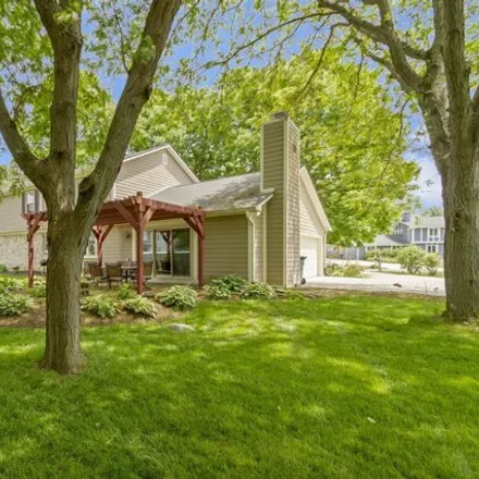 Image 7 - 12314 Brookshire Pkwy, Carmel, Indiana, 46033 - House for sale